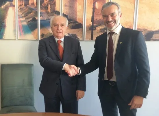 Ανανέωση κι επέκταση του Πρωτοκόλλου συνεργασίας μεταξύ της Γ.Γ.Επαγγελματικής Εκπαίδευσης, Κατάρτισης και Διά Βίου Μάθησης και Δήμου Θεσσαλονίκης