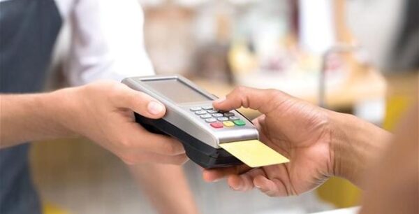 Ενστάσεις σχετικά με τις κυρώσεις για e-συναλλαγές κάτω του 30%