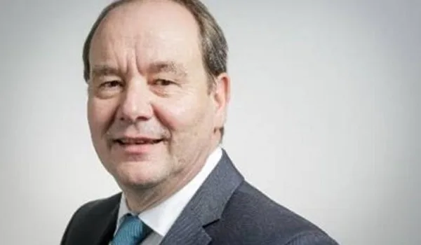 Παραιτήθηκε ο πρόεδρος του Euro Working Group – Τι δήλωσε ο Σεντένο