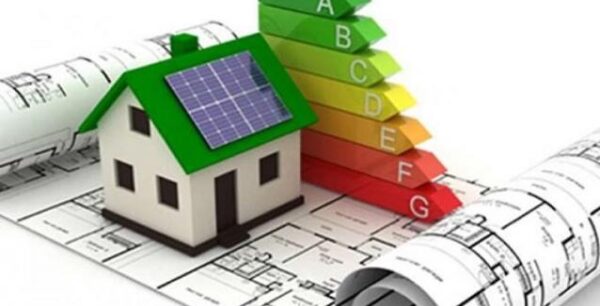 Εξοικονόμηση Κατ’ Οίκον: Νέο πρόγραμμα 250 εκατ. ευρώ – Πότε έρχεται, τι αλλάζει στα κριτήρια