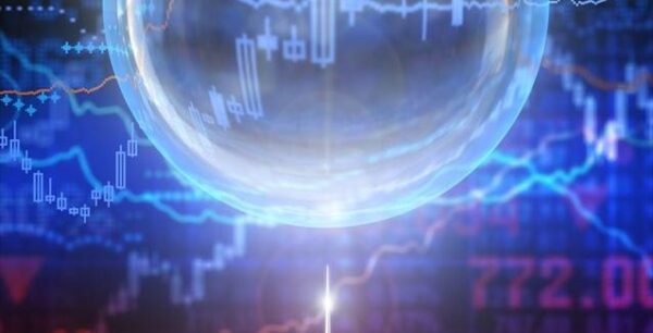 Moody’s: Πώς το εταιρικό χρέος θα σπάσει τη φούσκα των μετοχών