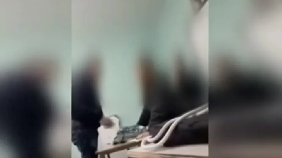 Η καθηγήτρια του ΕΠΑΛ για την επίθεση του μαθητή: «Είμαι εκπαιδευτικός και δείχνω το δρόμο»