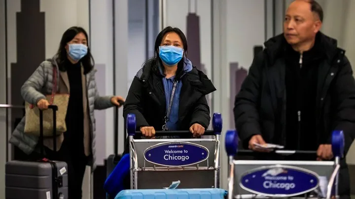 Κοροναϊός: Τρόποι μετάδοσης, συμπτώματα και κίνδυνοι – Τι πρέπει να ξέρετε