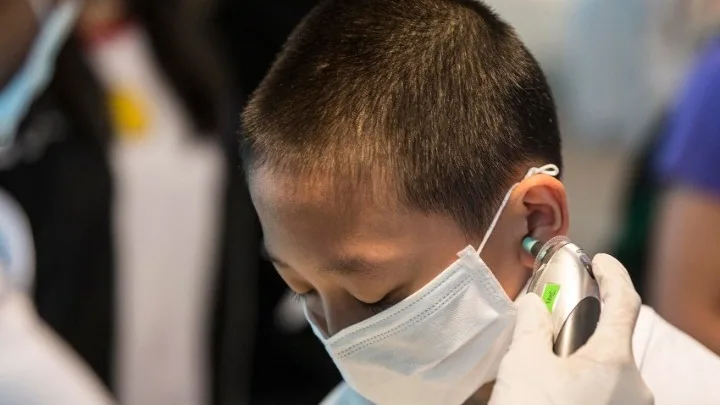 Νέος κοροναϊός: 132 νεκροί – Σχεδόν 6.000 επιβεβαιωμένα κρούσματα