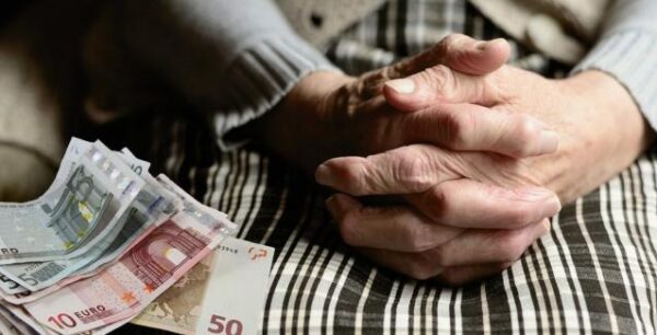 Συντάξεις Φεβρουαρίου: Πότε θα καταβληθούν