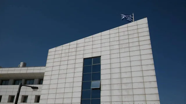 Κεραμέως: Ενίσχυση των εκπαιδευτικών – Νέο νομοσχέδιο