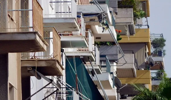 Ακίνητα: Ποιά έξοδα ανακαίνισης σπιτιού μειώνουν το φόρο εισοδήματος