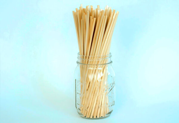 Καλαμάκια από σιτάρι στα κυλικεία σχολείων του δήμου Αγίας Βαρβάρας