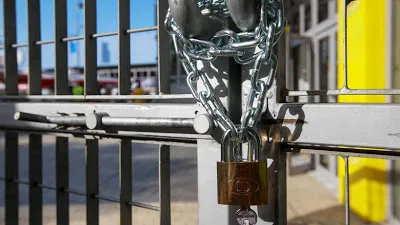 Κορονοϊός:  Απολύμανση σχολείων, τα κλειστά σχολεία 3 Μαρτίου