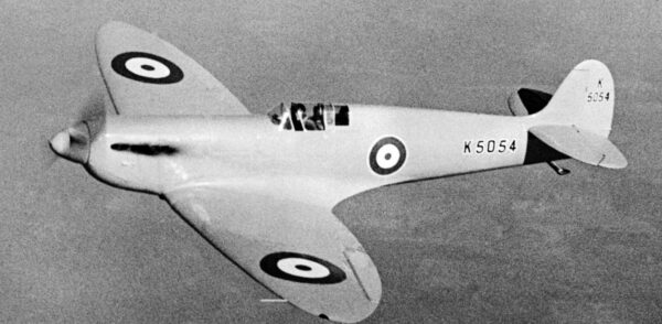 Όταν οι ήρωες πολεμούσαν σαν Έλληνες – Η άγνωστη ιστορία του αεροπόρου Τζορτζ Νταν