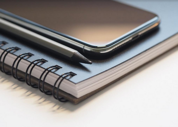 ΔΟΕ – Υλοποίηση εξ αποστάσεως εκπαίδευσης: «Με ξένα κόλλυβα μνημόσυνο»