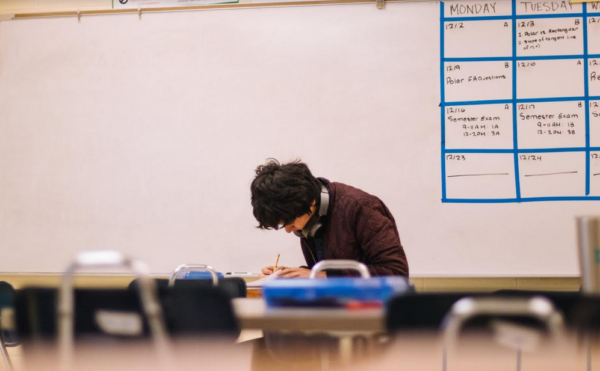 ΠΟΣΕΕΠΕΑ: Έκκληση για ασφαλείς συνθήκες σε Ειδικά σχολεία και δωρεάν τεστ coνid19