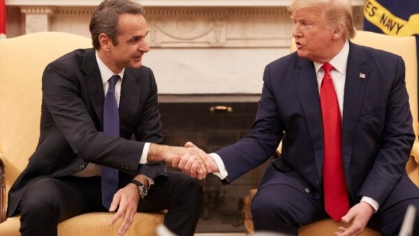 Τραμπ για Μητσοτάκη: Έχει συμβάλλει ουσιαστικά στην ανάπτυξη της ελληνικής οικονομίας