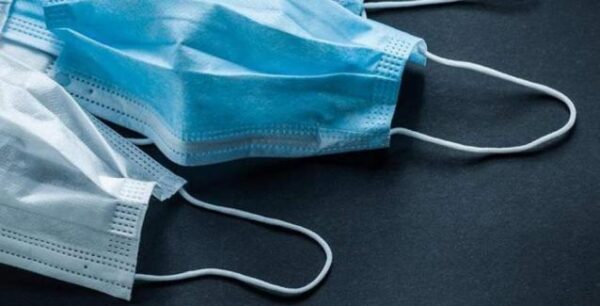 Όλοι θα πρέπει  να φορούν μάσκες στα ΜΜΜ