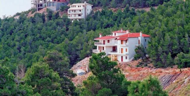 Δασικά αυθαίρετα: Πώς θα τα σώσετε – Τι θα πληρώσετε