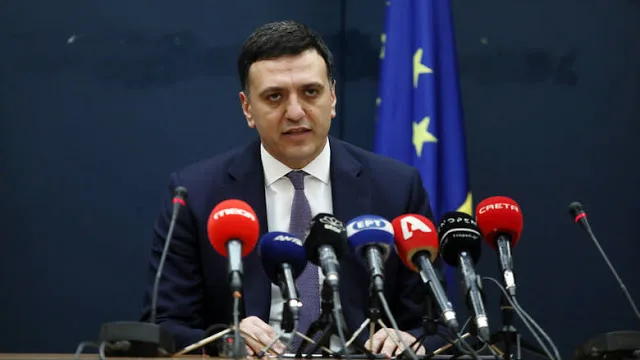 Κικίλιας: Το ΕΣΥ στέκεται όρθιο, δεν κατέρρευσε