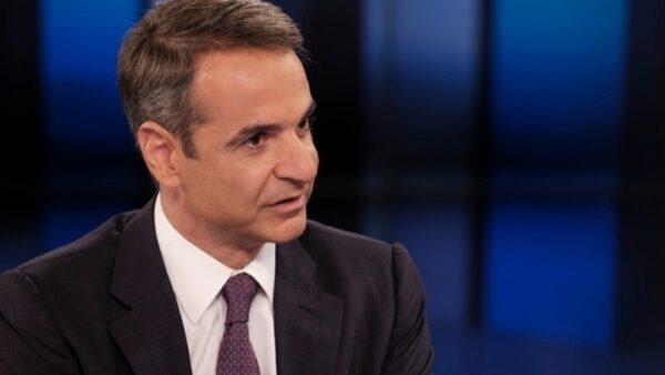 Κορονοϊός: Κλείνουν οργανωμένες παραλίες και χιονοδρομικά