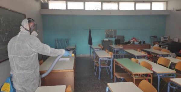 Τα μέτρα των δήμων κόντρα στον κορωνοϊό