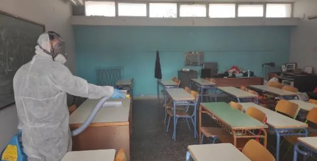 Τα μέτρα των δήμων κόντρα στον κορωνοϊό