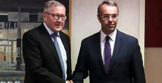 Η επίσκεψη Ρέγκλινγκ και τα νέα εμπόδια στη δημοσιονομική πορεία