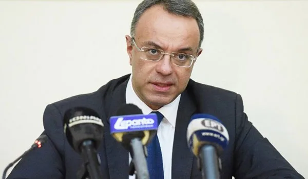 Ανακοινώσεις Σταϊκούρα για κορωνοϊό: Αναστέλλεται η καταβολή ΦΠΑ και οι δόσεις στην εφορία