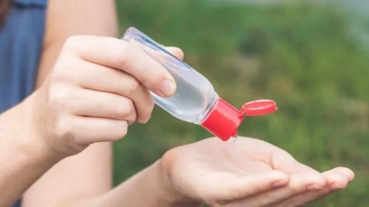 Τι πρέπει να προσέχετε κατά τη χρήση αντισηπτικών για την προστασία των χεριών