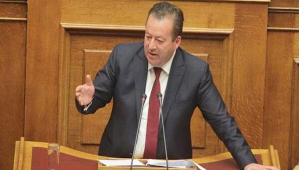 Κόκκαλης: Αναιτιολόγητη η εξαίρεση των φροντιστηρίων