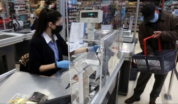 Lockdown: Το ωράριο των σούπερ μάρκετ – Ποιές επιχειρήσεις είναι ανοιχτές από σήμερα