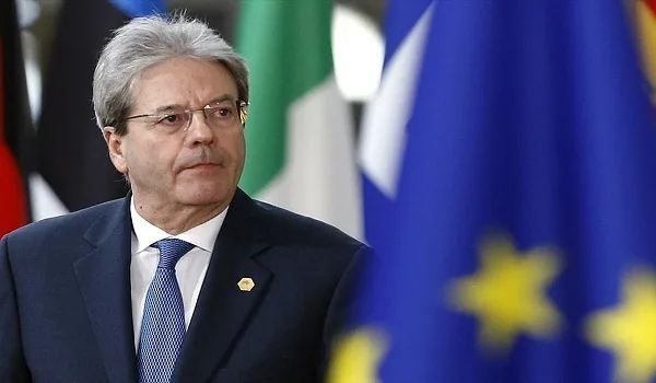 Τη δημιουργία ευρωπαϊκού ταμείου που θα εκδώσει «κορονο-ομόλογα» εισηγούνται Μπρετόν και Τζεντιλόνι