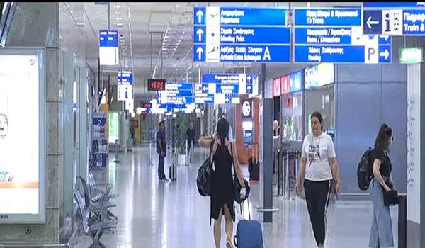 Πτήσεις: Παράταση για τα μέτρα στις πτήσεις εξωτερικού