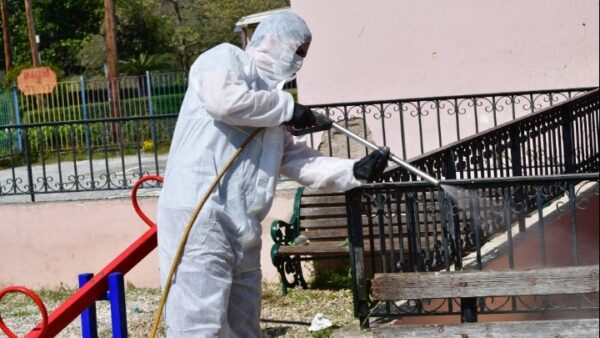 Πώς πρέπει να γίνεται ο καθαρισμός και η απολύμανση των χώρων, κατά την επάνοδο στη νέα κανονικότητα