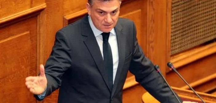 Μωραΐτης: Τριπλή ήττα της Υπουργού Παιδείας η απόσυρση των διατάξεων από το νομοσχέδιο