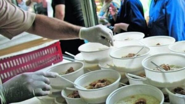 Περιφέρεια Αττικής: Διανομή 40.000 γευμάτων σε ευπαθείς ομάδες πολιτών