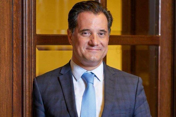 Αυξήσεις σε ψωμί – Γεωργιάδης: «Οι τιμές του σιταριού έχουν εκτοξευτεί παγκοσμίως»