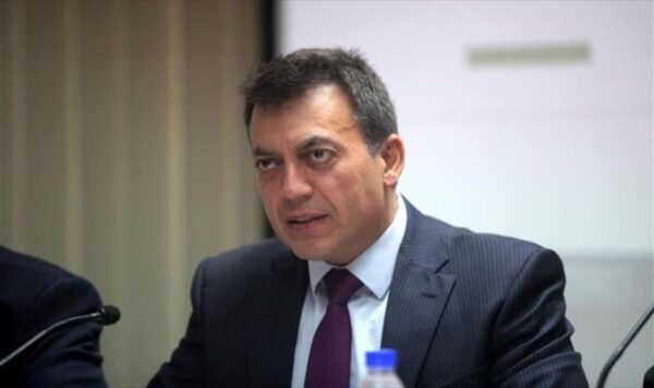 Βρούτσης: Κανένας εργαζόμενος απροστάτευτος-Τροπολογία για τουρισμό-επισιτισμό