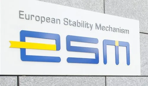 ESM: Έγιναν λάθη στα μνημόνια – Επιτάχυνση μεταρρυθμίσεων για να προφυλαχθεί η Ελλάδα