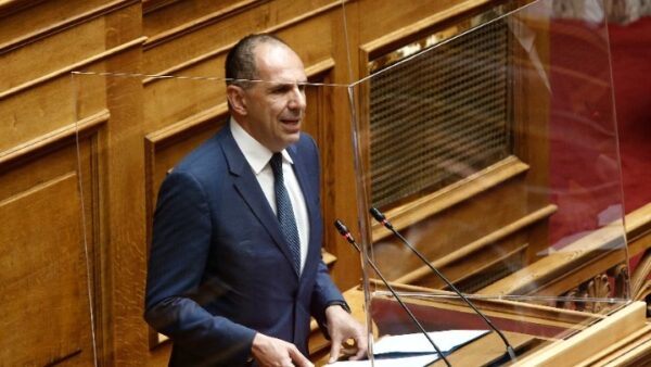 Γεραπετρίτης: Τι είπε για SMS, καταστήματα, παιδικούς σταθμούς, φροντιστήρια, Κέντρα ξένων Γλωσσών