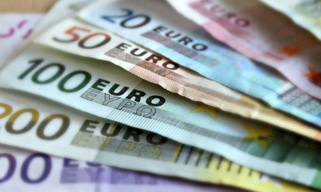 Επίδομα 534 ευρώ: Ξεκινάνε οι δηλώσεις - Τι αλλάζει