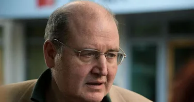 Νίκος Φίλης: «Μεμφόμαστε την κυρία Κεραμέως για το νόμο της που αύξησε τους μαθητές ανά αίθουσα στα σχολεία»