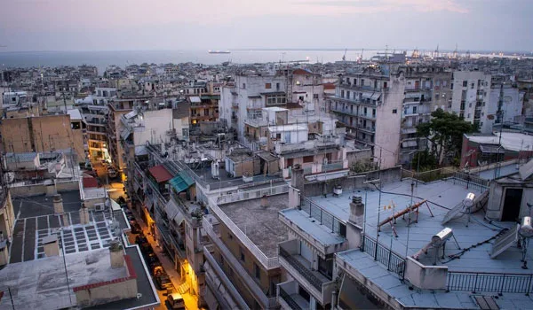 Χρέη στην εφορία: Ξεκινούν οι e-πλειστηριασμοί