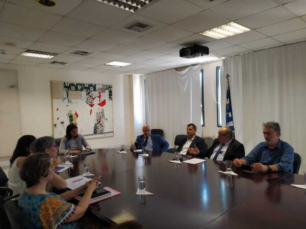 Τι συζητήθηκε στη συνάντηση Κεραμέως με ΓΣΕΒΕΕ για την Επαγγελματική Εκπαίδευση