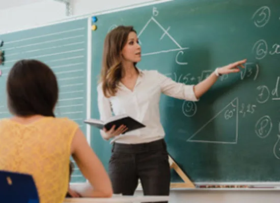 Εκπαιδευτικοί: «Συνεχίζεται ο εμπαιγμός με την μισθοδοσία αναπληρωτών»