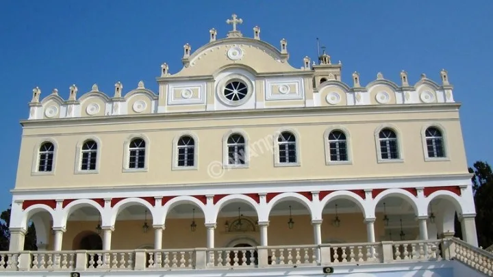 Δεκαπενταύγουστος: Η Ελλάδα γιορτάζει σήμερα την Κοίμηση της Θεοτόκου με ευλάβεια και προσοχή