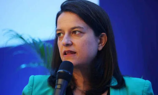 «Από τον Δ. Φατούρο στη Ν. Κεραμέως »