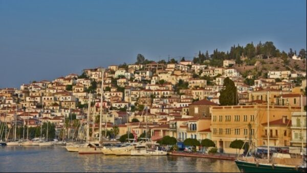 Κορονοϊός – Πόρος: Αυτά είναι τα έκτακτα περιοριστικά μέτρα