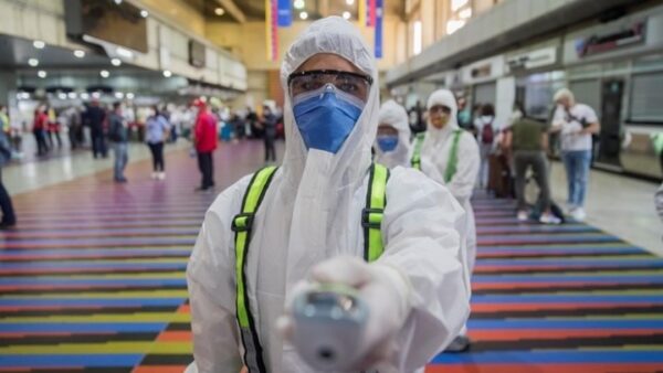 Θωμαΐδης: Τα κρούσματα στην Ελλάδα είναι πάνω από 150.000 – Κορύφωση του ιού σε 15 μέρες