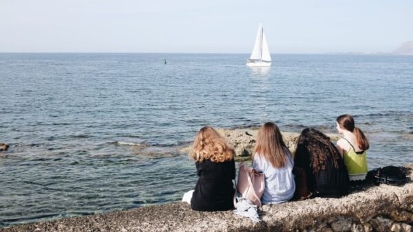 Τουρισμός για όλους: Έρχονται νέα πιο ολοκληρωμένα πακέτα με εκδρομές για νέους δικαιούχους