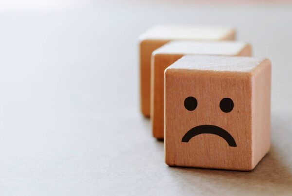 Δείτε τις πιο συνήθεις ψυχαναγκαστικές συμπεριφορές – Πότε χρειάζεται υποστήριξη