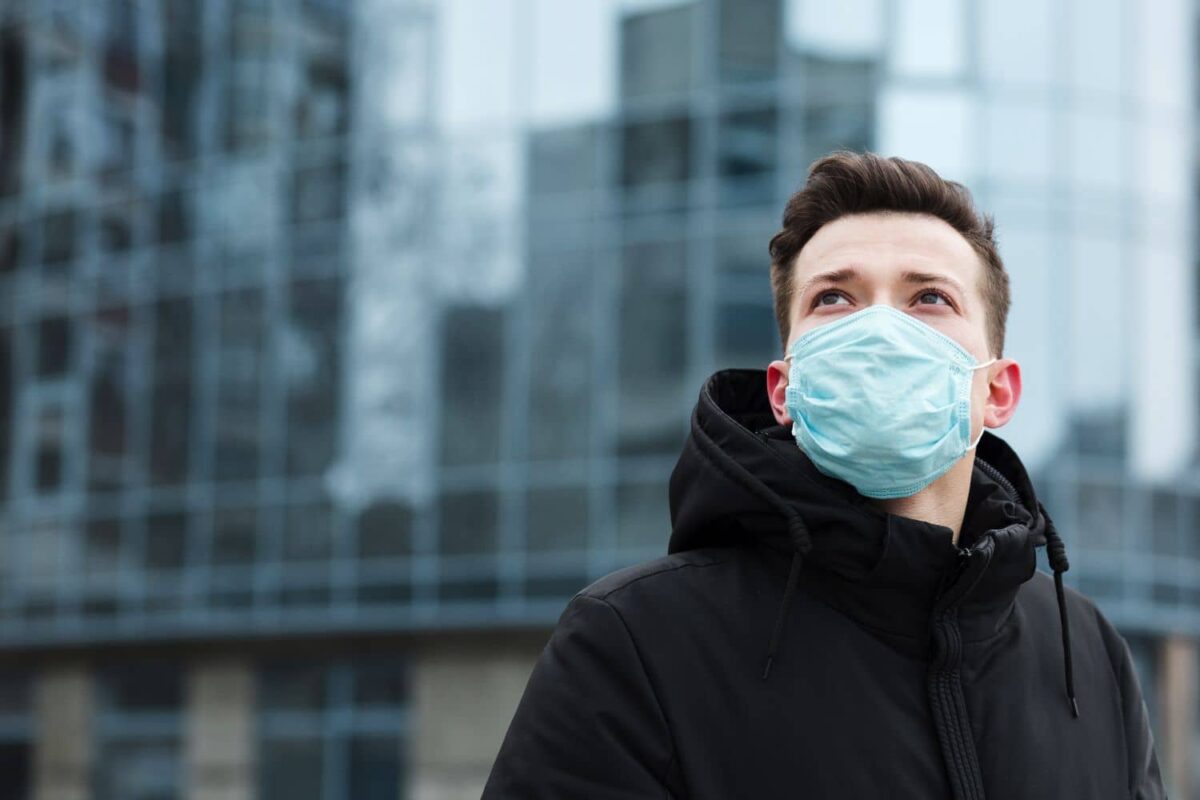 Πιστοποιητικό εμβολιασμού: Γιατί προβληματίζει η κατάργησή του