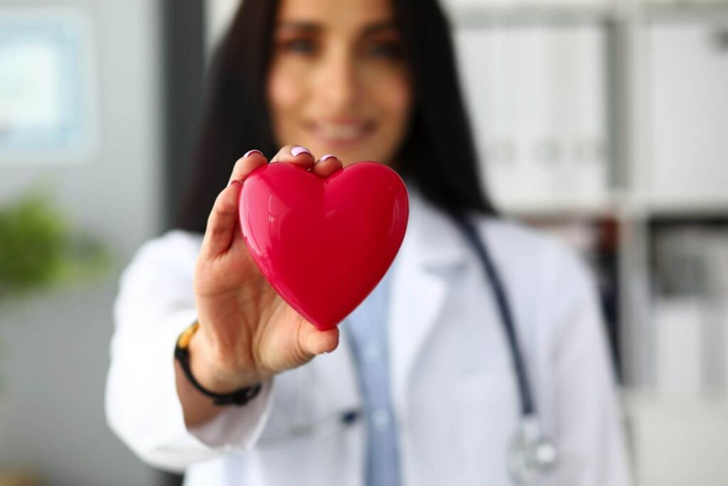 Έρευνα: Πόσα βήματα την ημέρα μειώνουν  τον κίνδυνο για  καρδιά